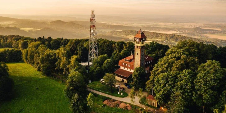 Pobyt u Českého ráje v hotelu s vlastní rozhlednou: snídaně či polopenze