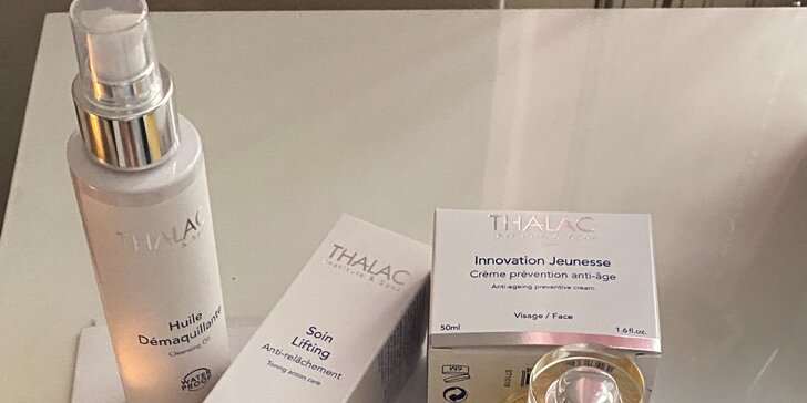 Kosmetické ošetření kosmetikou Thalac s liftingovou baňkou a kolagenovou maskou i sklenka sektu