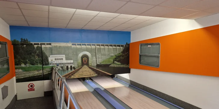 Pronájem dráhy na bowling na 60 nebo 120 minut až pro 6 hráčů