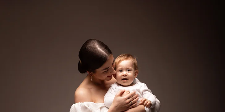 Ateliérové portrétní focení: 3 až 7 upravených fotografií