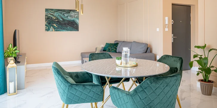 Dovolená pod Bojnickým zámkem: zbrusu nové apartmány s kompletní výbavou až pro 5 osob