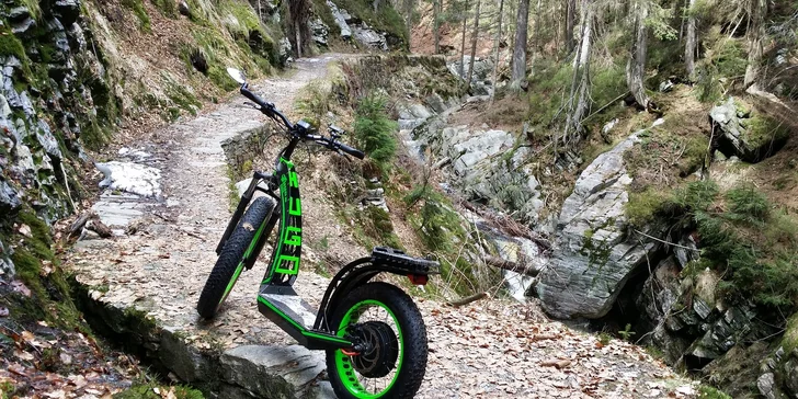 Půjčení elektrokoloběžek na hodinu, den či celý víkend: Lipno nebo Boršov nad Vltavou