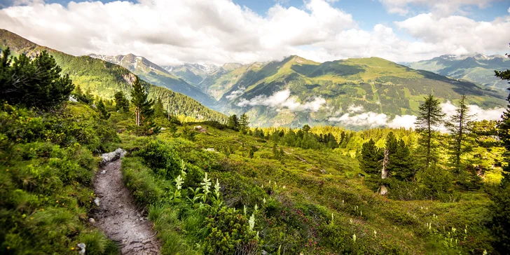 Aktivní dovolená v Gasteinském údolí pro celou rodinku: turistika, cyklistika, karta slev i wellness