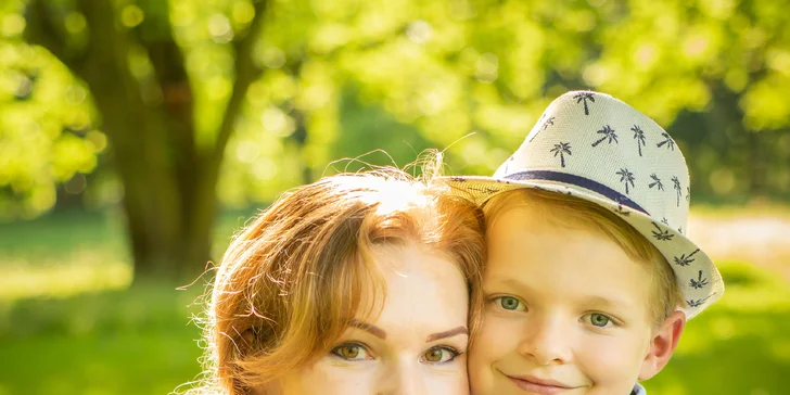 Fotografování pro jednotlivce, páry nebo rodiny v Havířově a okolí: 60 min. v exteriéru, 10 snímků s profi úpravou