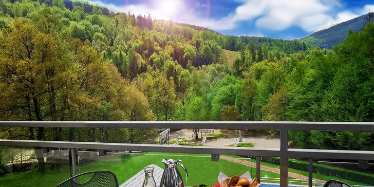 Hotel obklopený horami a lesy: dovolená s polopenzí, neomezeným wellness i spa