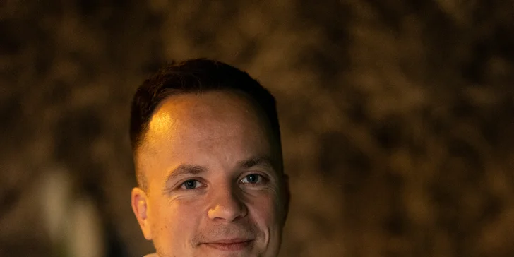 Relaxační masáž pomáhá redukovat stres a napětí.