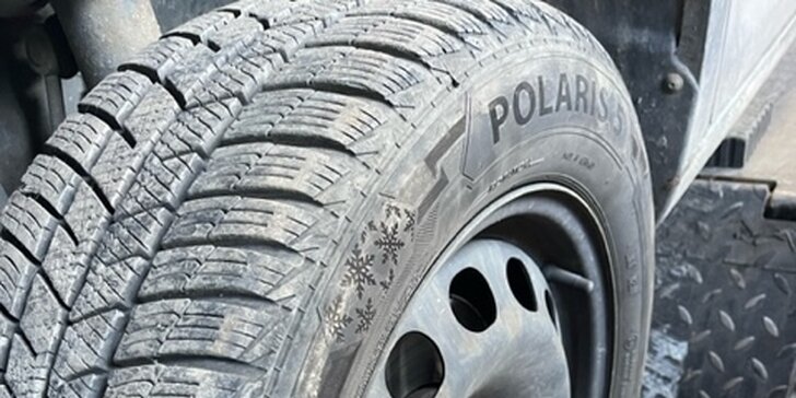 Přezutí nebo výměna pneumatik osobního automobilu s disky do velikosti 18"