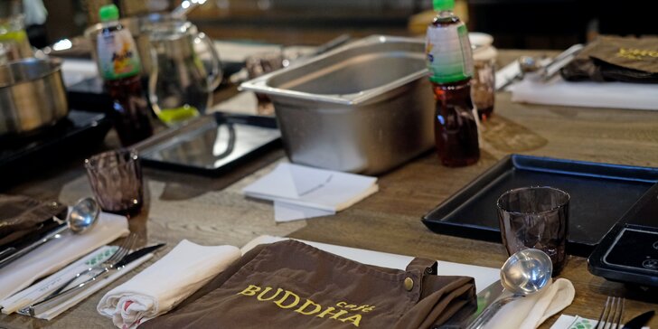 Kurz indonéské kuchyně od Café Buddha: příprava tříchodového menu i konzumace