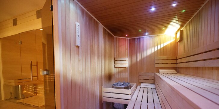Relax ve Františkových Lázních: bazén, sauna, polopenze i sleva na procedury