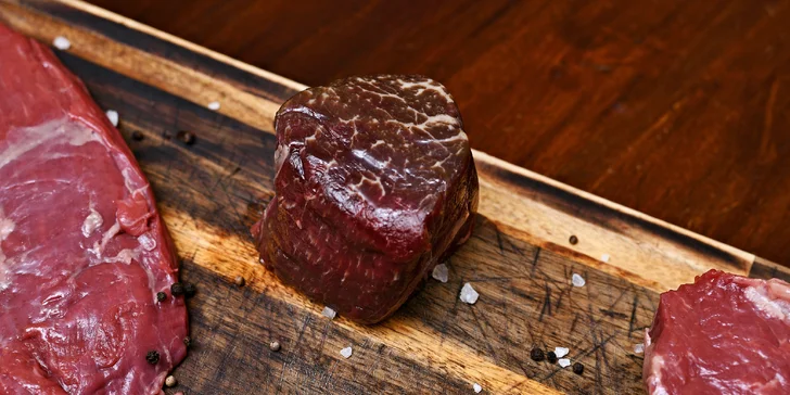 Degustace argentinských mas v centru Prahy pro 2 osoby: svíčková, rib eye i přílohy a nápoje