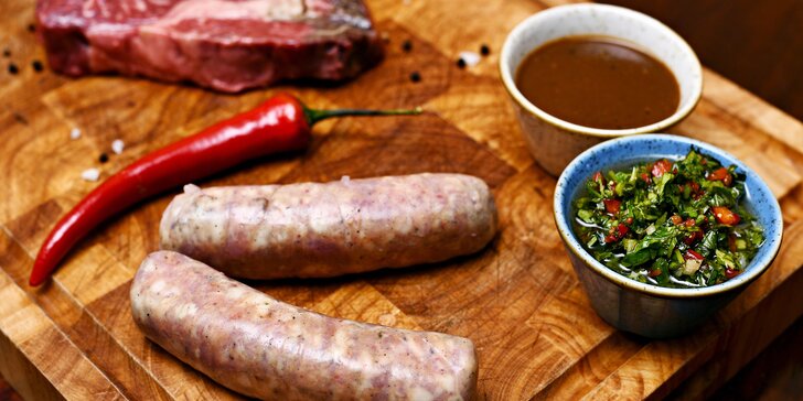 Polední argentinské menu pro dva v centru Prahy: steaky, pečená brambora i grilovaná zelenina, nápoje