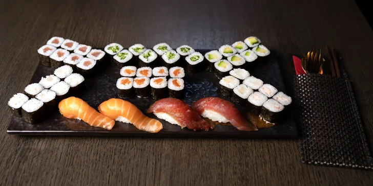 Vytříbené sushi sety v MOON Sushi Restaurant v samotném centru Brna