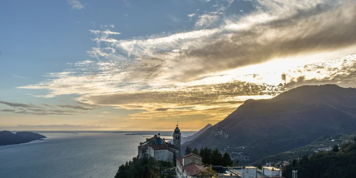 Dovolená v Tignale u Lago di Garda: polopenze, bazén a vstupenky i slevy na atrakce