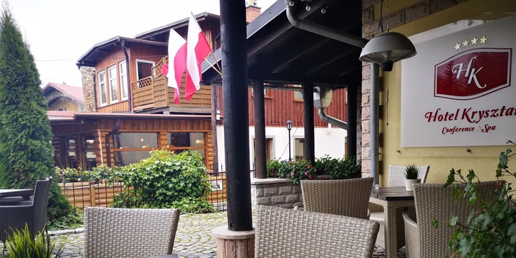 Aktivní i romantická dovolená v Krkonoších: polopenze, neomezený wellness, vlastní pivovar i masáž