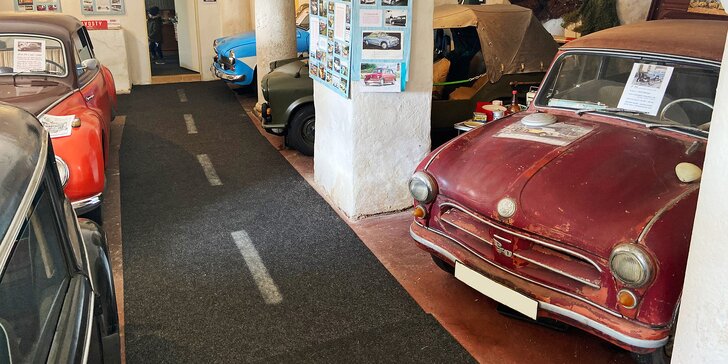 Příběhy dvoutaktů Trabant i Wartburg: komentovaná prohlídka dobového Retro muzea