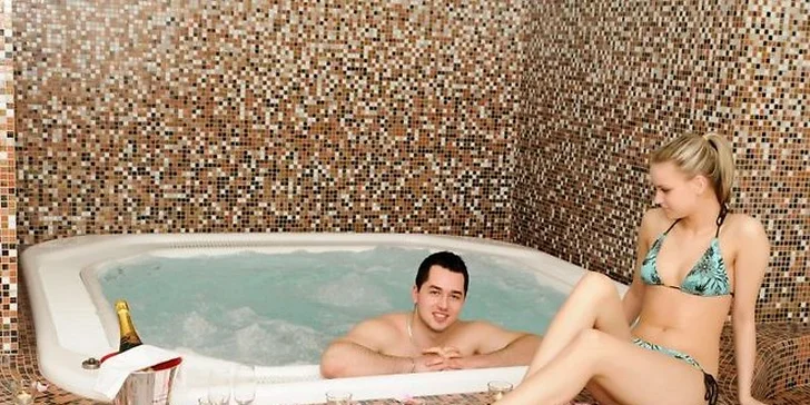 Luxusní májové dny na zámku Liblice pro dva