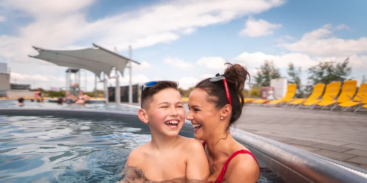 Aqualand Moravia: celodenní aqua zóna a sirná koupel ve všední dny, Denní lázně kdykoliv