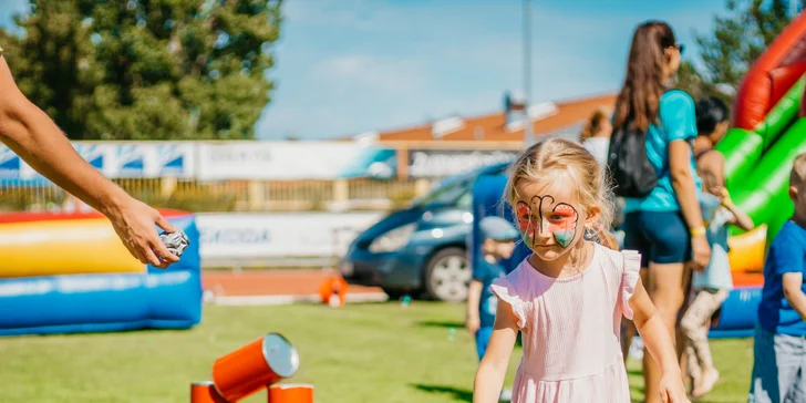 Vstupenka na dětský festival Fesťáček: Fíha Tralala i skákací hrady a animátoři