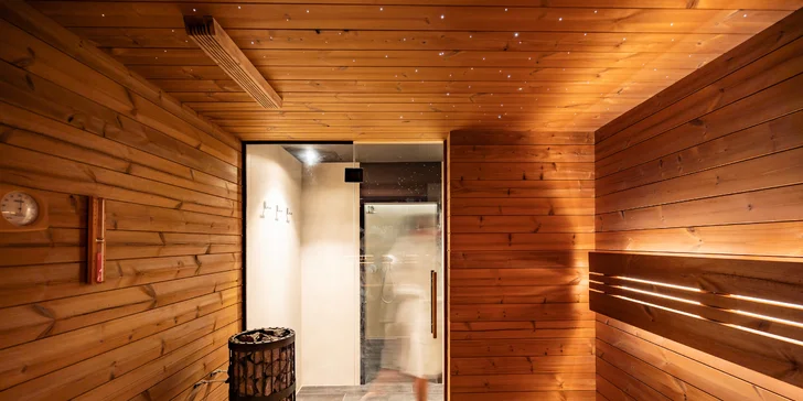 Pětichodové menu s panenkou a rump steakem i relaxace ve wellness pro 2 osoby