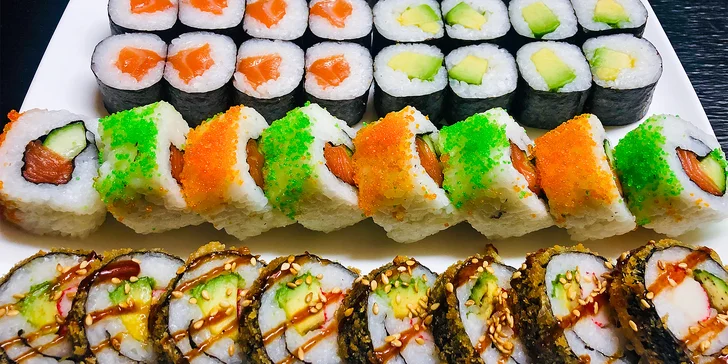 Pestré sushi sety: 39 až 74 ks s avokádem, krevetami i lososem