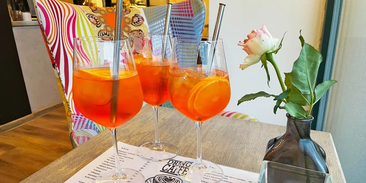 3 sklenky čepovaného Frizzante nebo Aperolu Spritz i v nealkoholické verzi