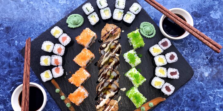 Sushi v centru Vyškova: 24 kousků i s krevetami nebo velký set 38 rolek