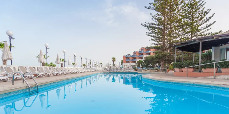 Malta a St. Paul's Bay: 4* hotel u vyhlášené pláže Bugibba Beach, neomezený wellness i snídaně