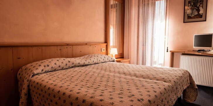 Dovolená v Dolomitech: hotel s plnou penzí a neomezeným wellness, turistika, kola i ferraty