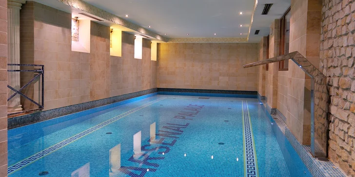 4* hotel v blízkosti parku Chorzów: snídaně i neomezený vstup do wellness