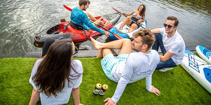 Pronájem paddleboardu nebo kajaku pro jednu osobu na 1-2 hodiny: všední dny i víkendy