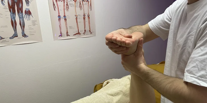 Uvolnění ztuhlého těla: masáž podle výběru v délce 30 nebo 45 min. i permanentka