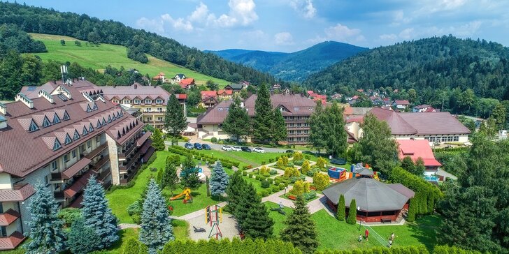 Pobyt ve Slezských Beskydech: hotel se super wellness a spoustou atrakcí pro děti, snídaně či polopenze