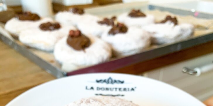 Donut podle výběru a káva v La Donuteria v Palladiu pro 1 i 2 osoby