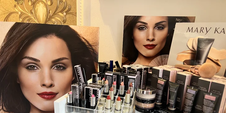 Individuální kurz líčení pro laiky i pokročilé: 2 hod. teorie a praxe až pro 4 os. i make-up jako dárek