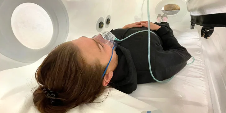 Jeden či tři vstupy do hyperbarické komory: zlepší duševní pohodu a spánek, pomůže od stresu a neklidu