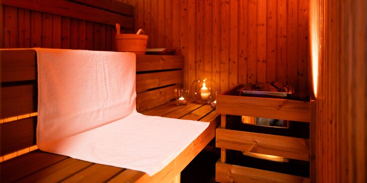 Privátní wellness s whirlpoolem a finskou saunou na 60 min. pro 2 osoby