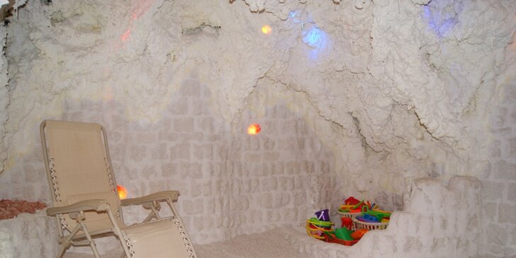 Ozdravný pobyt na 45 minut v solné jeskyni v Rakovníku pro dospělé i děti