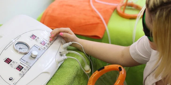 Voucher na 500–3 000 Kč na veškeré služby v centru estetické péče Ronia Clinique