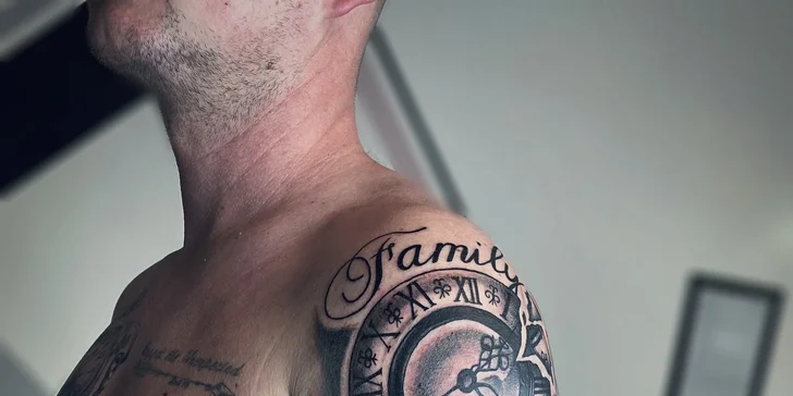 Tetování v Claire Tattoo v Nýřanech: různé velikosti a styly, motiv na míru