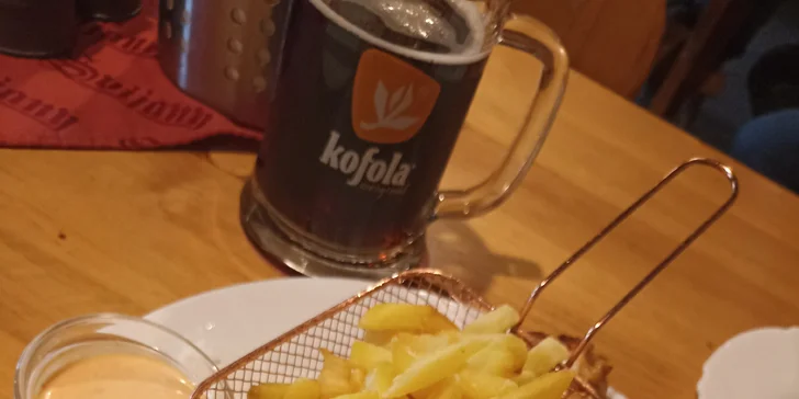 Marinovaná křidýlka nebo pořádná nálož žebírek: 500–1000 g
