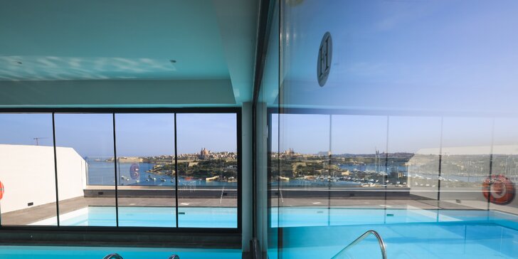 Dovolená na Maltě: snídaně, venkovní i vnitřní bazén a sauna, fitness, 1 noc zdarma