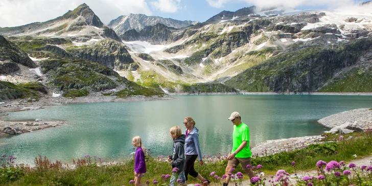Na výlety do Rakouska: 3* hotel ve výšce 2315 m, u jezera a ledovce, polopenze+, wellness, děti do 12 let zdarma
