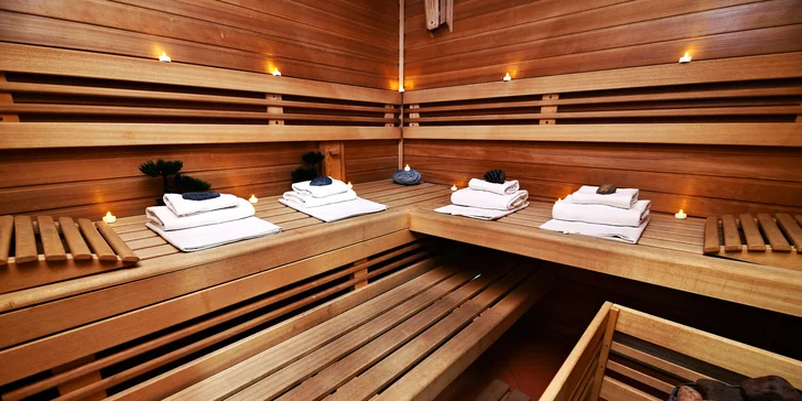 90min. privátní wellness na Smíchově pro 2–3 osoby: finská i bio a infra sauna, aromaterapie, občerstvení