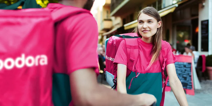 Nákup s dovozem až domů: kredit ve výši 100, 200 nebo 300 Kč na foodora MARKET