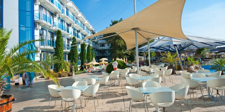 Slunečné pobřeží letecky: 4* hotel Kotva s all inclusive, bazény a dětským klubem Čedog