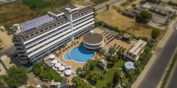 Turecko: 5* hotel přímo u pláže, pokoj s balkonem a ultra all inclusive