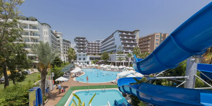 Holiday Park Resort***** v Turecku: letenky, transfery a ubytování na 7 nocí s ultra all inclusive