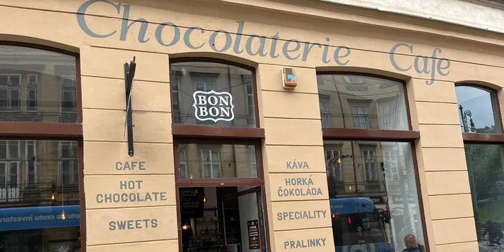 Degustace tří druhů horké čokolády či fondue s lesním ovocem v Chocolaterii Bon Bon: 1 až 3 osoby