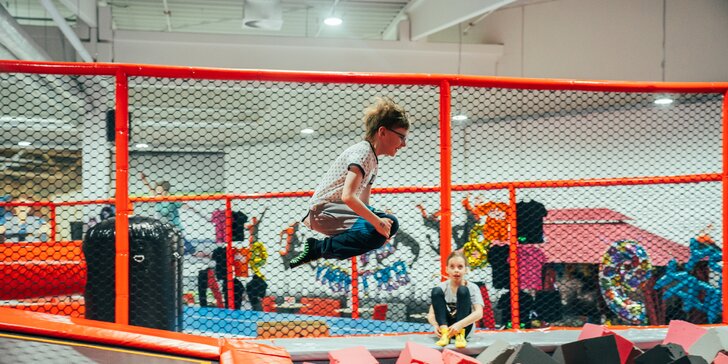 Jump Family Most: 1 nebo 2 hodiny v zábavním centru s trampolínami a dalšími atrakcemi