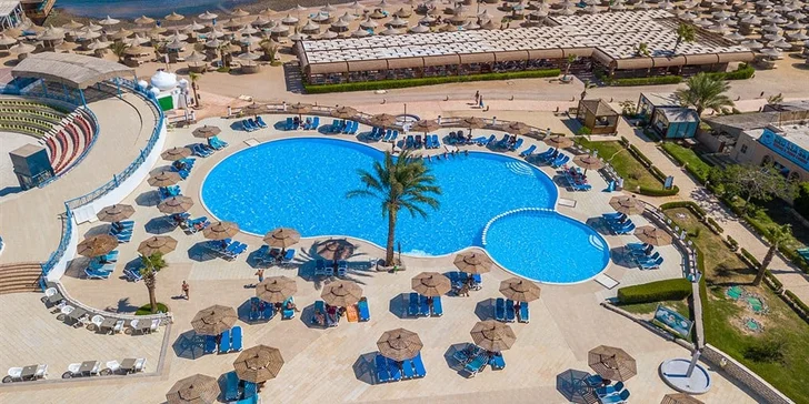 All inclusive dovolená v Hotel Aladdin Beach Resort: ubytování, jídlo i pití a dítě za letenku